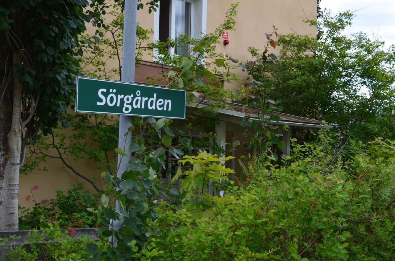Soergardens Logi Bed & Breakfast Harnosand Exterior photo